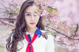 angelababy刺激战场,展现明星枪战风采